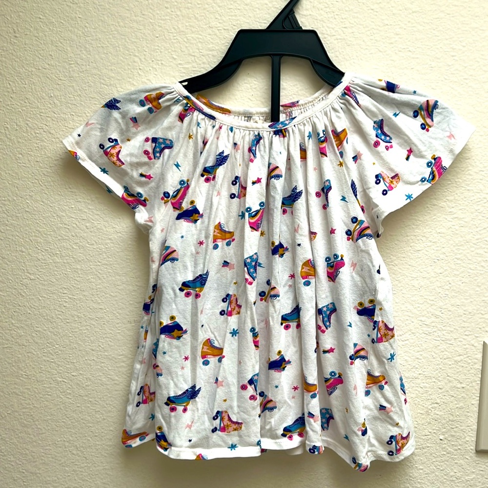 Tucker Tate rollerskate shirt